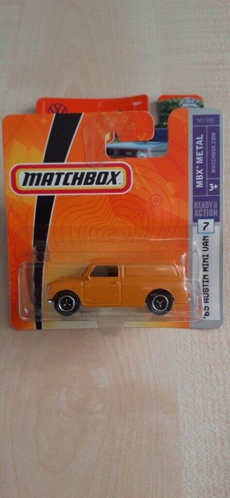 Matchbox 1965 Austin Mini Van 