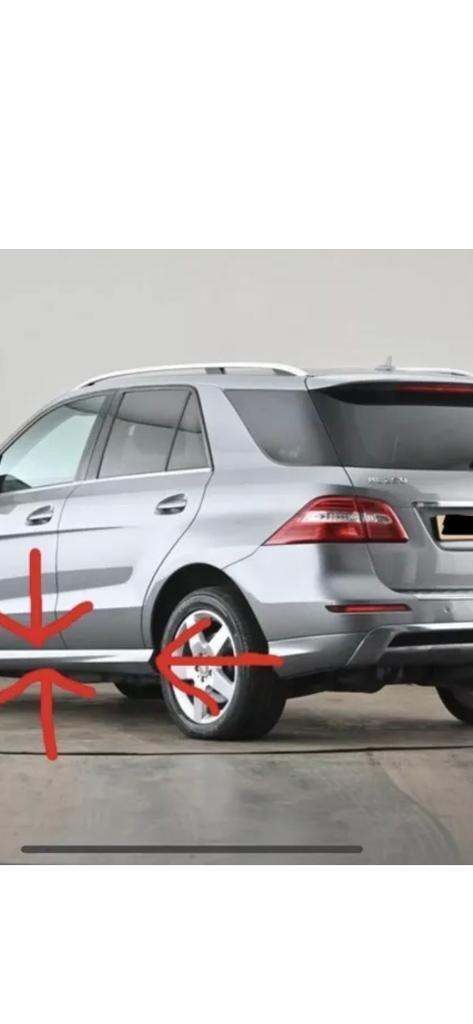 Mercedes ML 250 (2013) External Side Skirt left and right