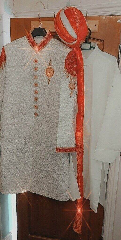 Bespoke mens sherwani