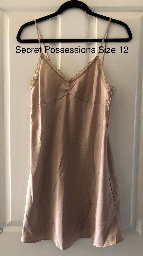 Secret Possessions Night Dress Night Slip Size 12 In Very Good Condition 