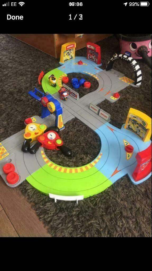 Chicco racing track 