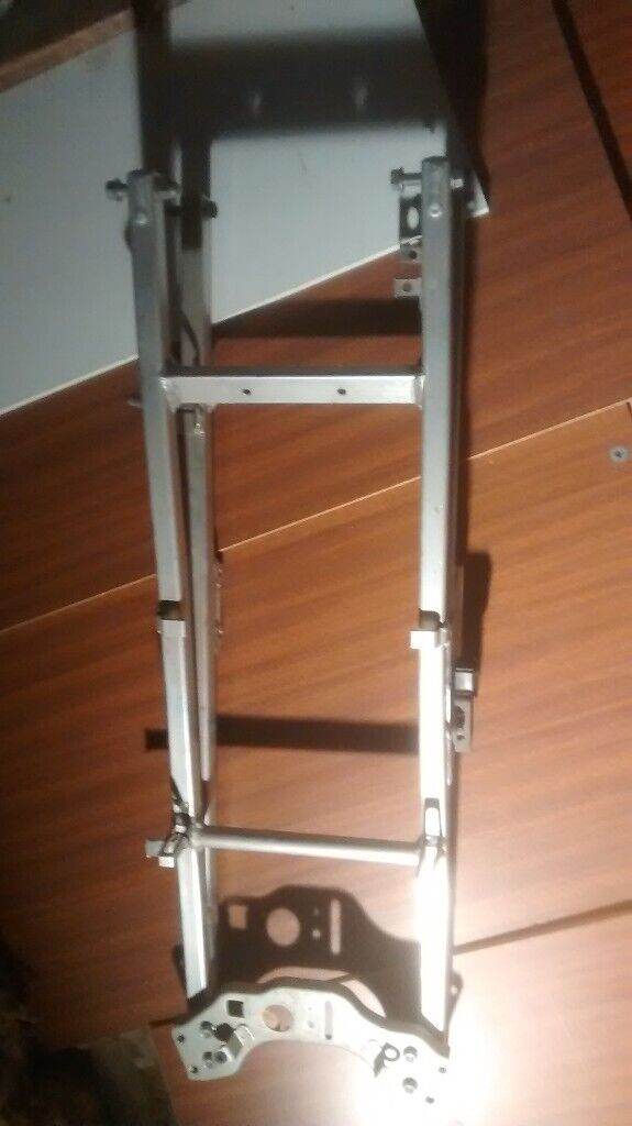 HONDA CBR600 FX FY F4 F4I CBR 99-2000 REAR SEAT SUBFRAME