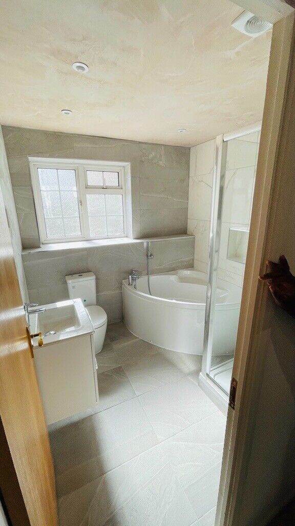  Kitchen and Bathroom fitter Bristol 