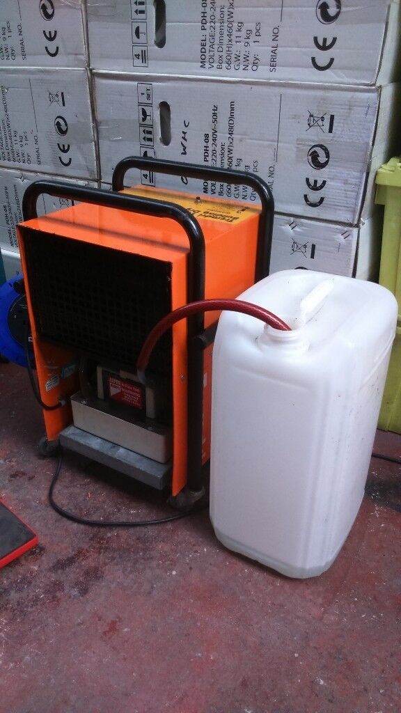 SMALL POWER FULL QUITE IN OPERATION DEHUMIDIFIER/AIR/BUILDING DRYER PU