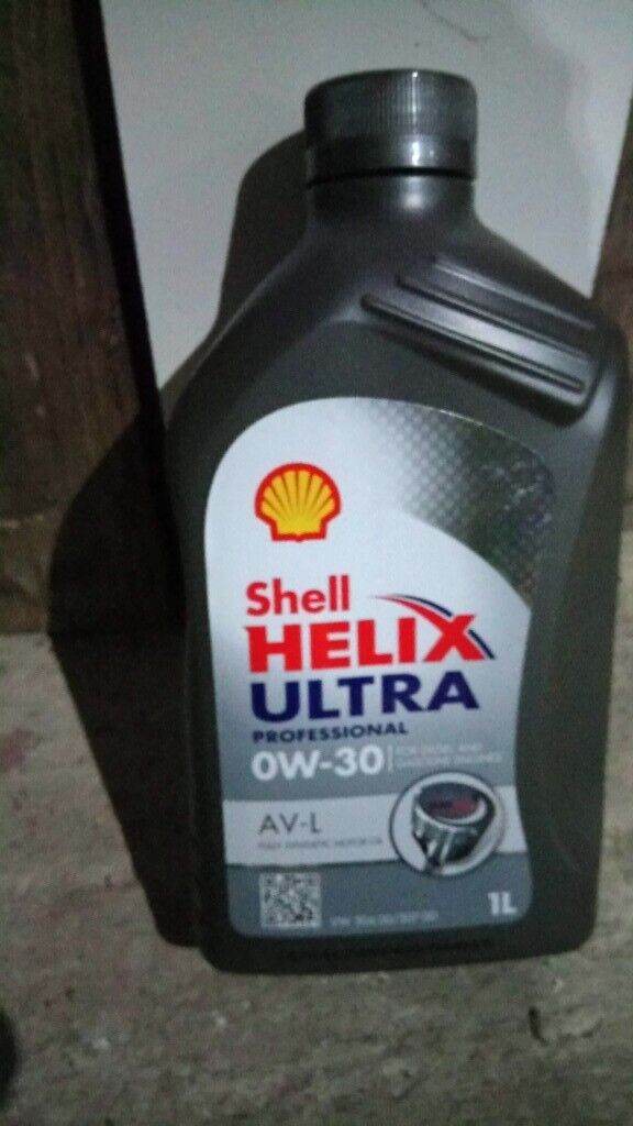 Genuine Shell Helix 0W30 Motor Oil 