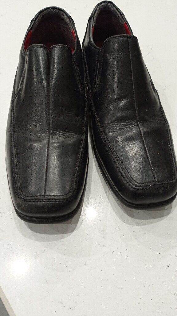 Men's Black Leather Shoes  Size 9 Ex wide 