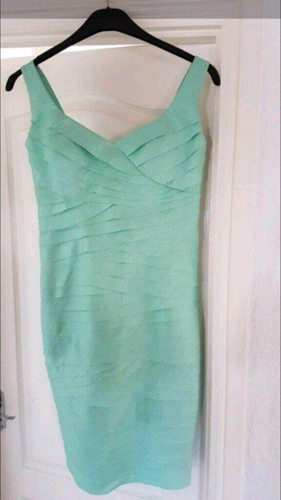 Mother of the bride outfit
