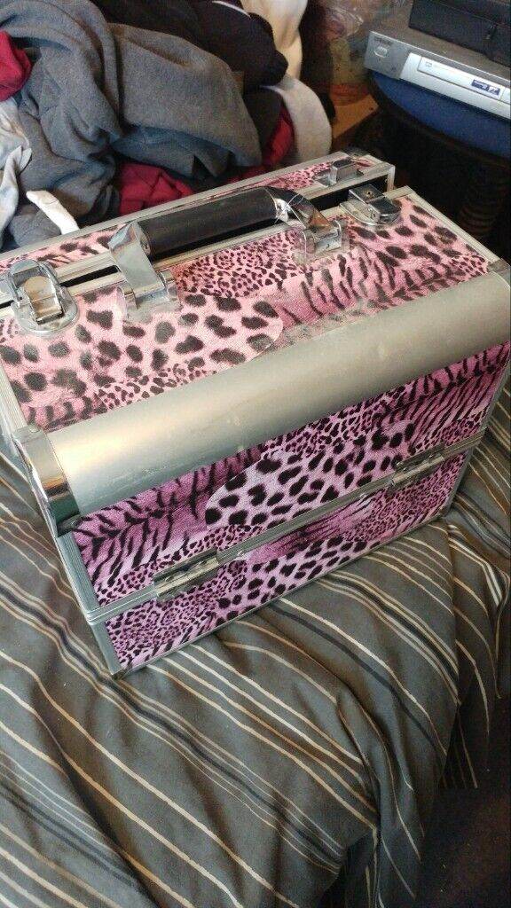 Make up box girls ladies woman's night out party house home