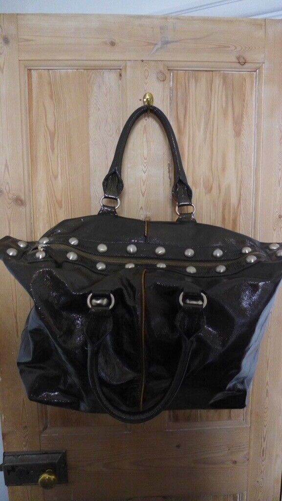 Fabulous REISS patent-leather handbag / hold-all / overnight bag. Perfect, AS NEW, unused condition.