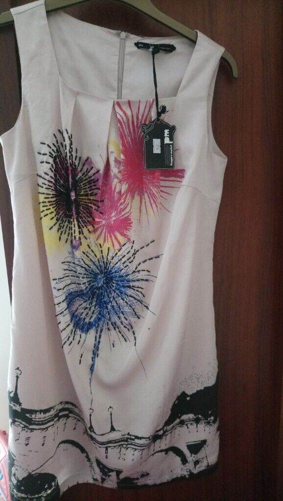 Stunning Lipsy silky dress sz 10 with sequin crystal bead detail