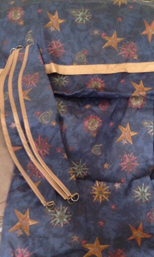 Bespoke curtains, pelmets & tie backs 