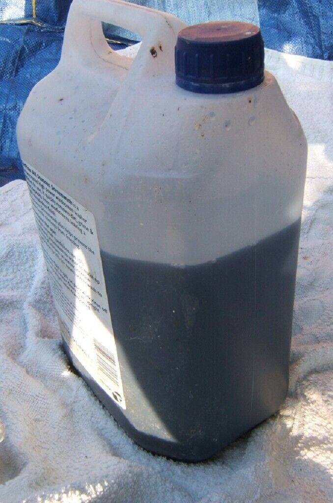 Blue Antifreeze - 4 Litres (approximately - probably IRO 4.25L) - cheapest price!