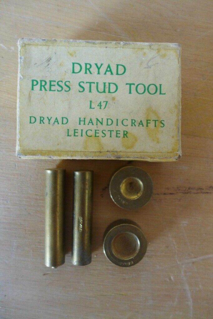 SEWING COLLECTIBLE: VINTAGE BOXED DRYAD PRESS STUD TOOL, No. L47, with Original Instruction Leaflet.