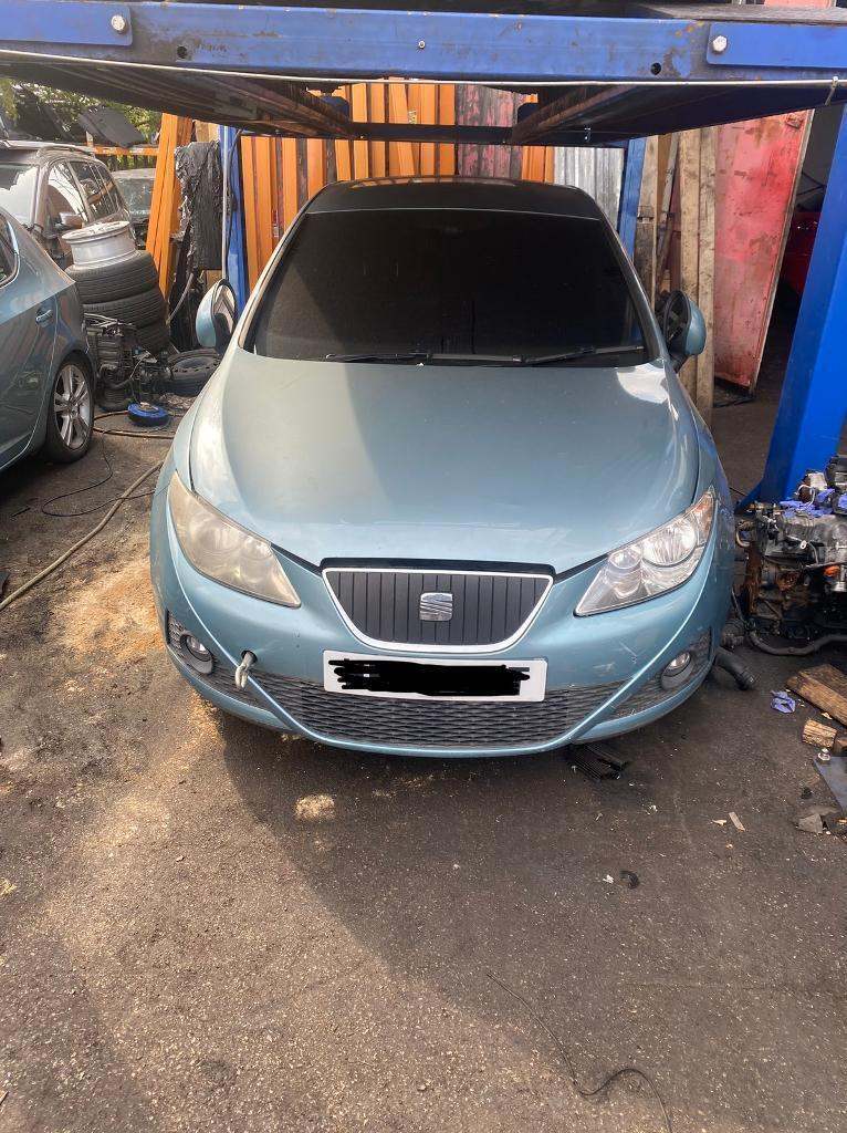 Seat ibiza breaking spares parts 1.2 1.4 1.6 tdi fsi mk4 