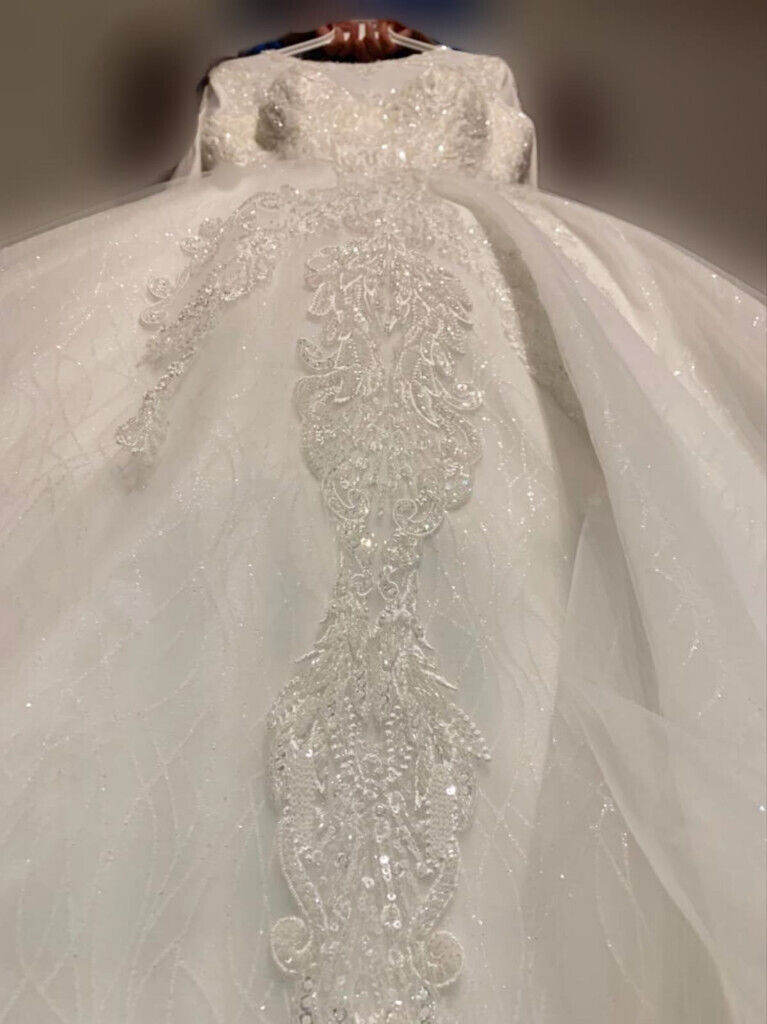 Wedding Dress (Bride & Bells)