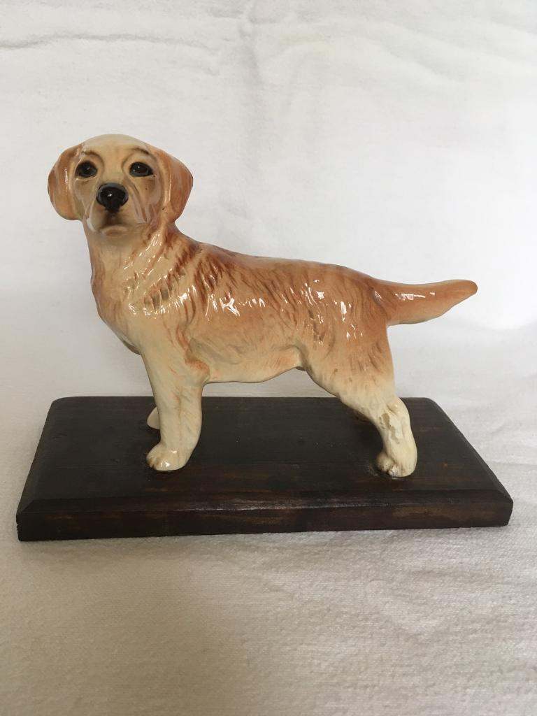 COOPERCRAFT Labrador / Golden Retriever Dog Figurine Mounted Vintage repaired leg