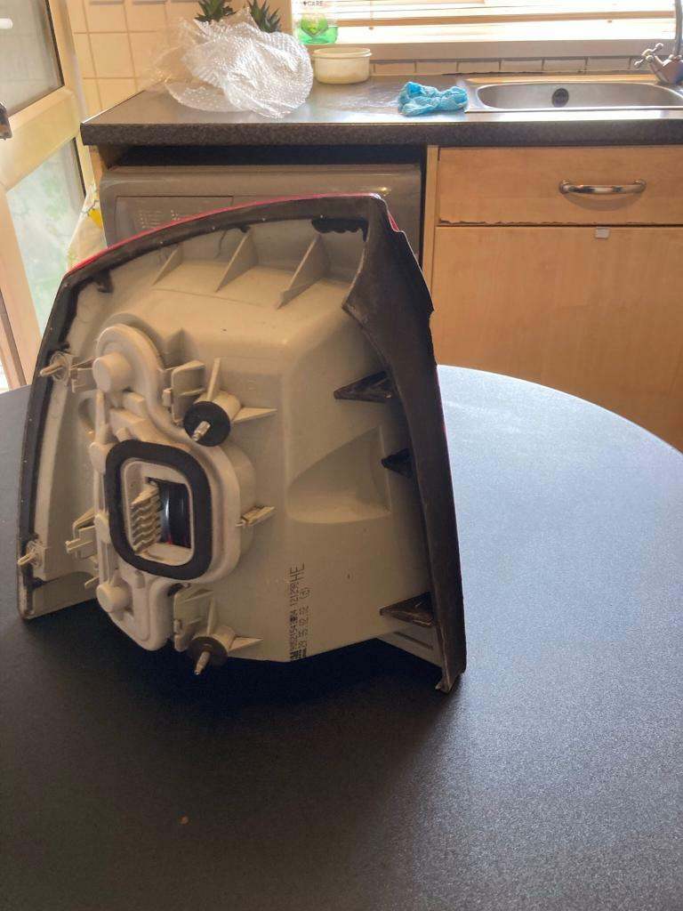 ASTRA G MK4 REAR LAMP (A)