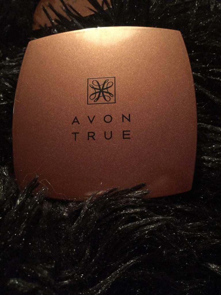Avon deep glow 