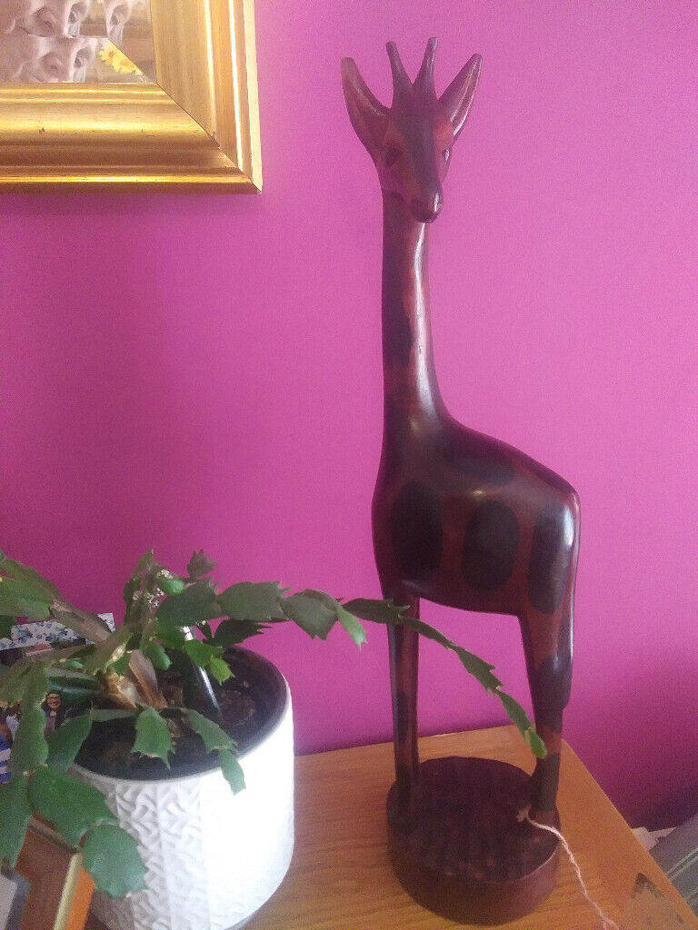 Ornament Giraffe lovely gift. NEW