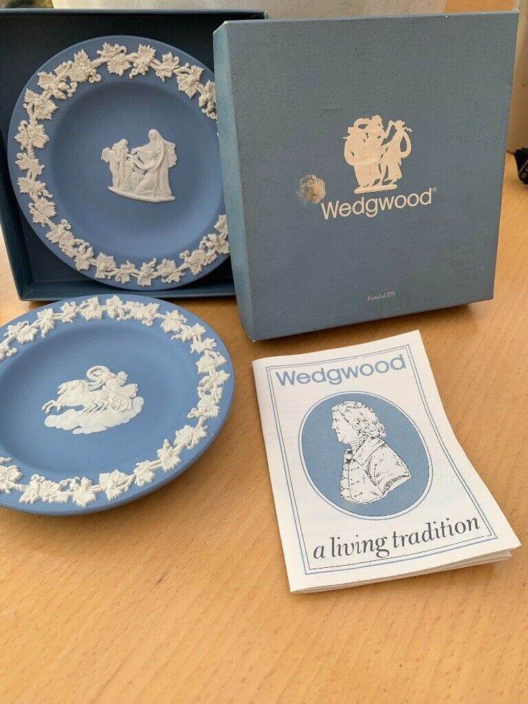 Wedgwood mini plates