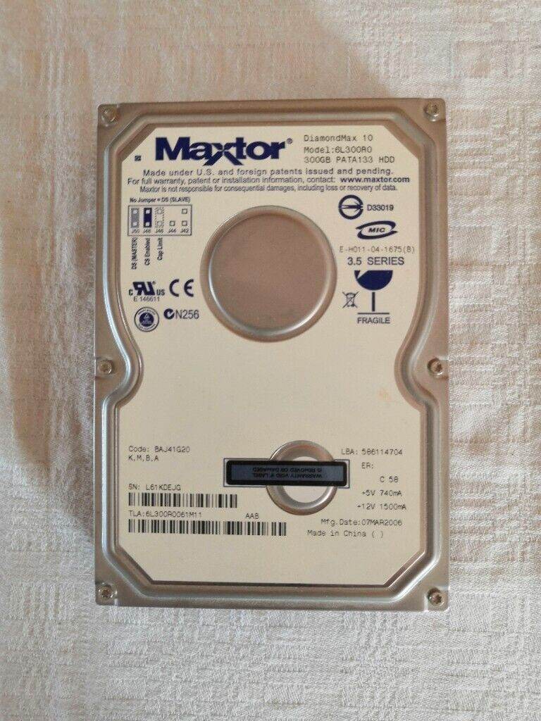 Maxtor DiamondMax 10, 6L300R0, PATA133, 7200RPM, 300GB, 3.5inch Internal Hard Drive