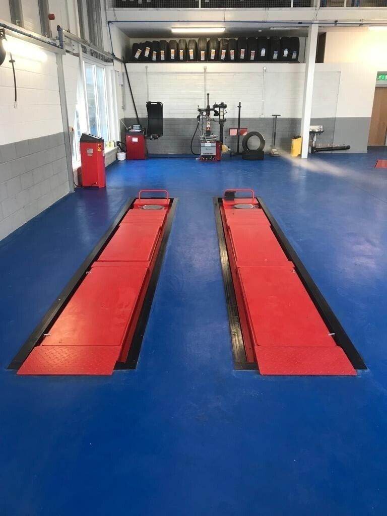 Taranto Platform Scissor Lift 4.2 Ton 