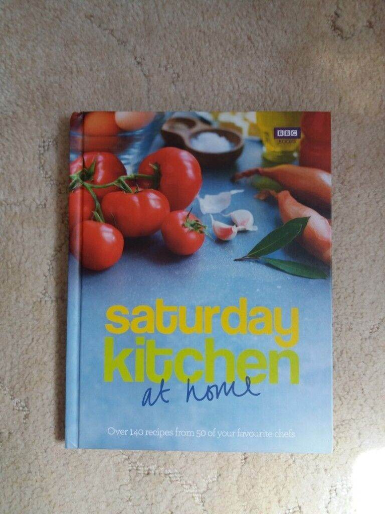 JAMES MARTIN – ‘SATURDAY KITCHEN AT HOME’ – MINT CONDITION SIGNED