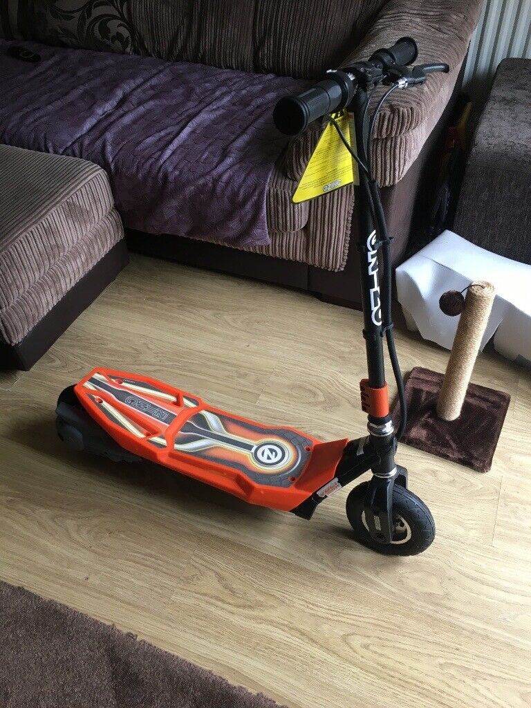 Electric Scooter - Zinc Volt 200 Electric Scooter 