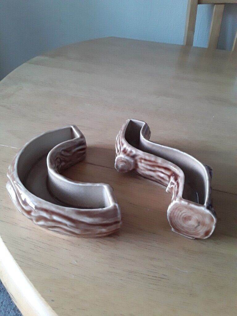 Wade x 2 Logs Vintage Pottery