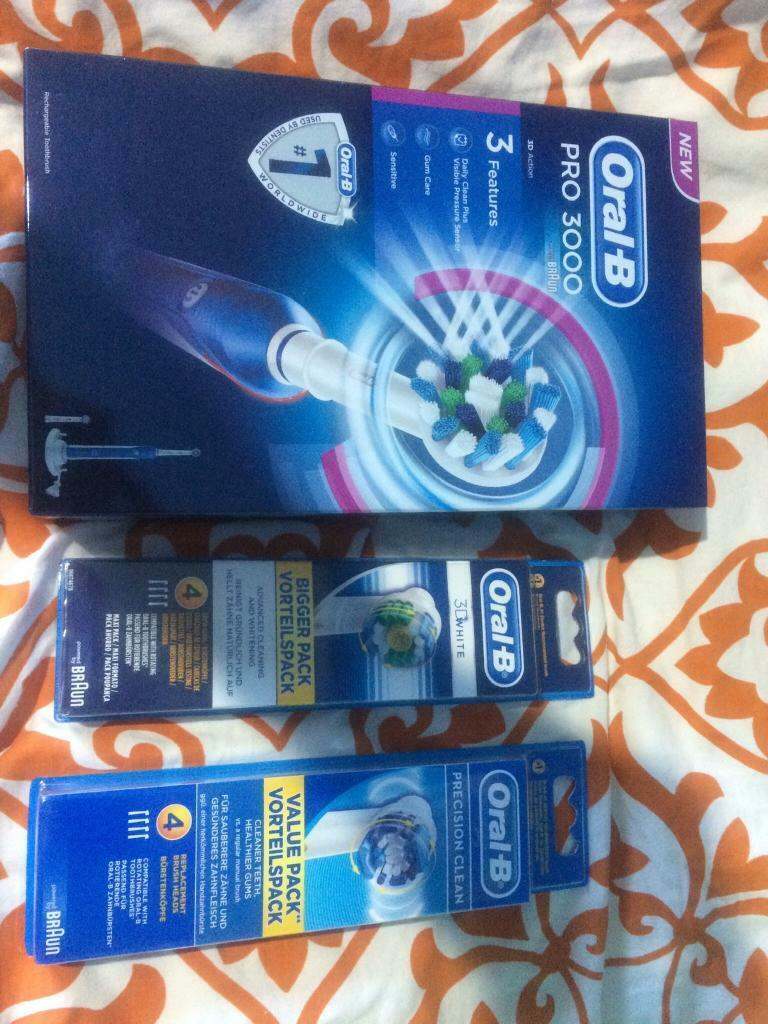 Oral-B Electric Toothbrush 