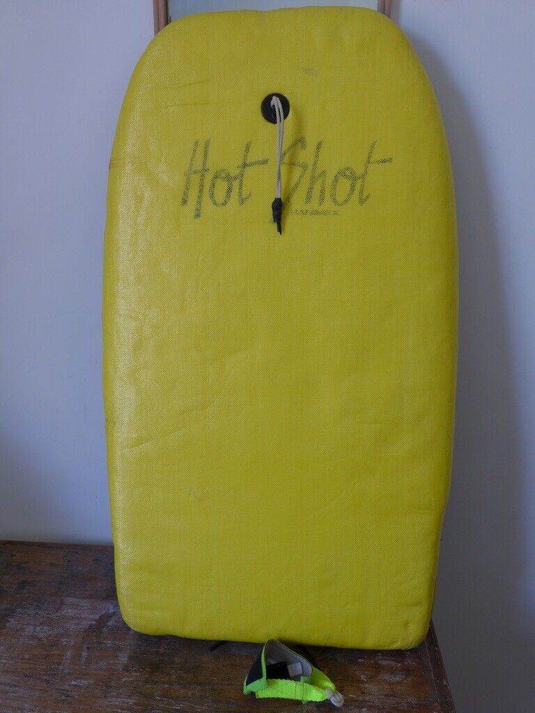 Vintage 1980s Australian HOT SHOT BOOGIE BOARD. SURFBOARD 