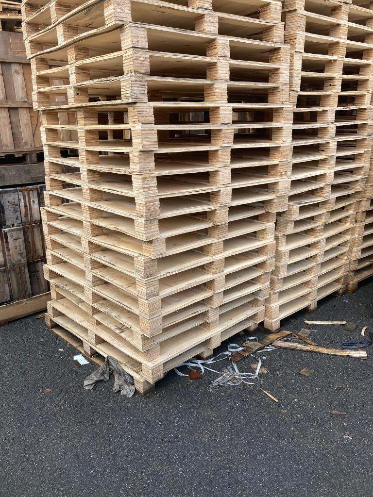 New pallets ideal for garden furniture 