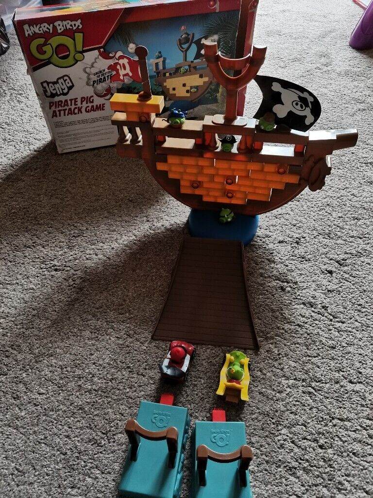 🔵Bundle of toys/ games (Angry birds, crossbow set, Disney planes sky track) 🔵