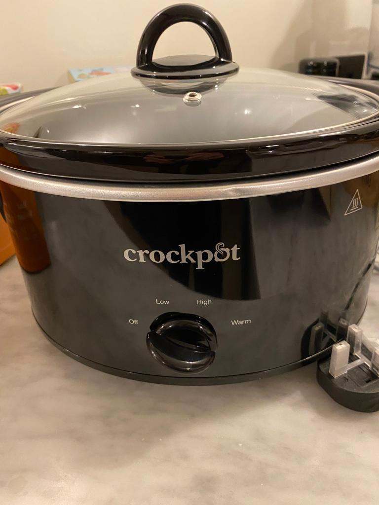 Crockpot Oval shape Slow Cooker 3.7L for 4 people
