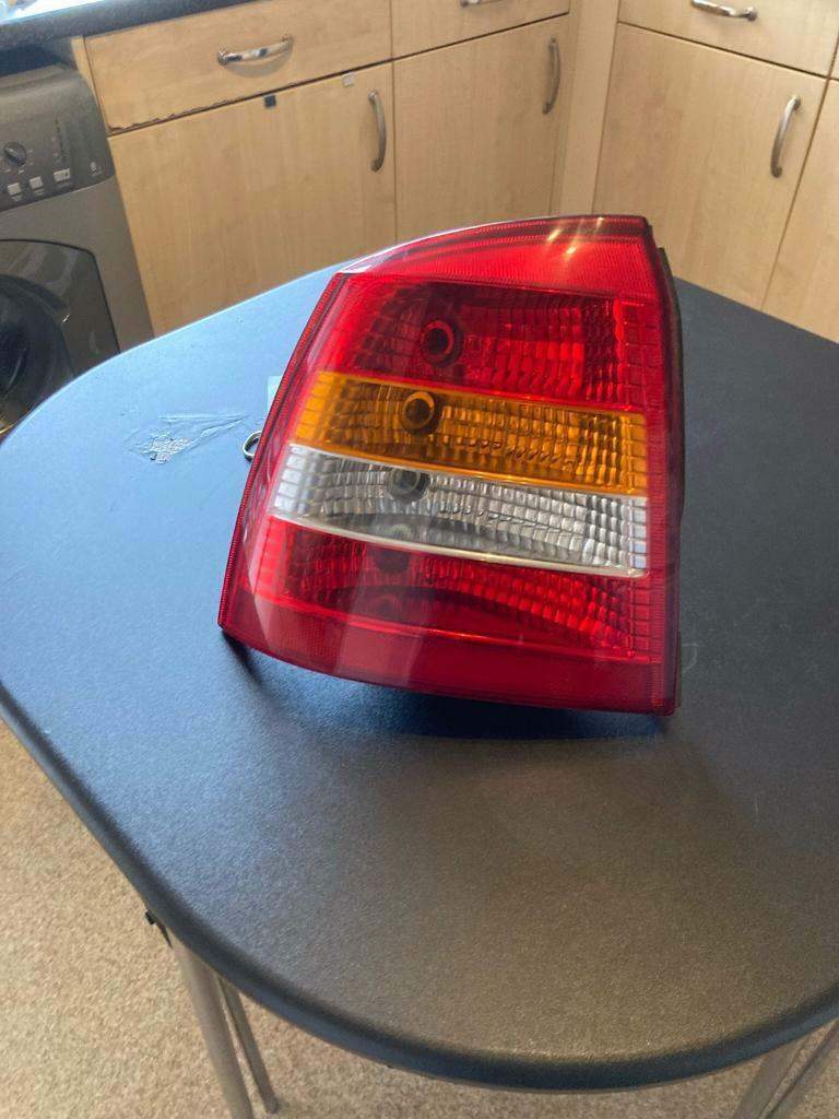 ASTRA G MK4 REAR LAMP (A)