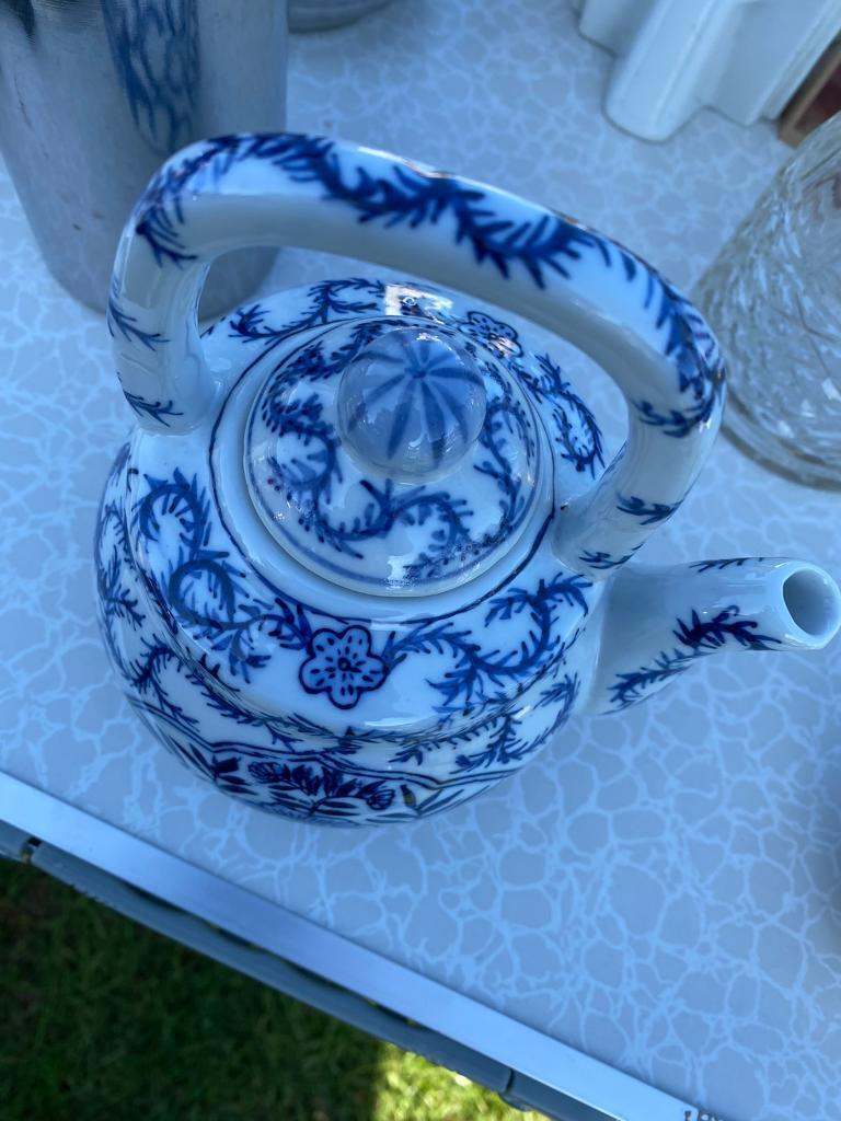 Vintage Chinese ceramic Teapot 