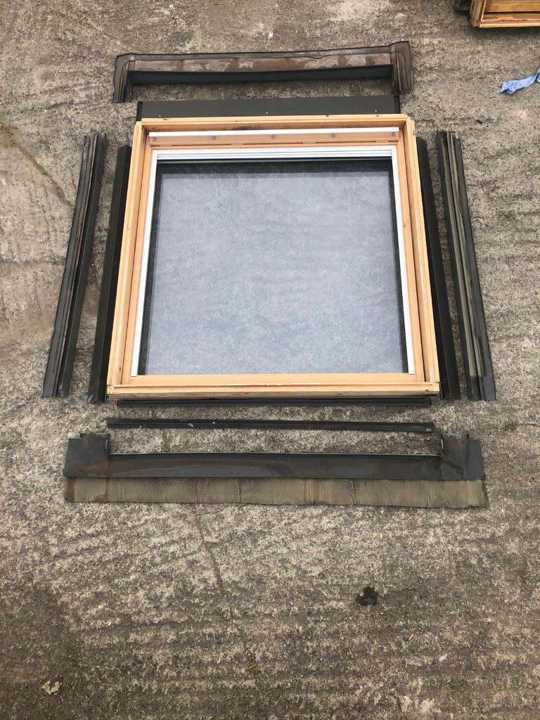 ⭐️⭐️Velux windows & flashings - various sizes⭐️⭐️
