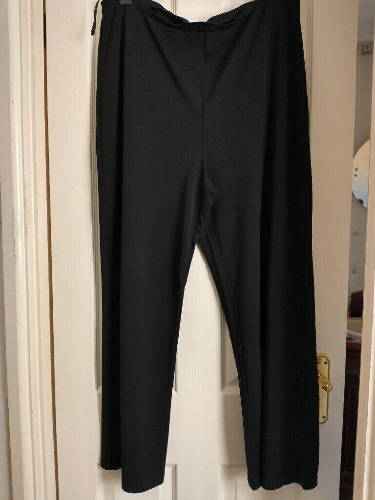 TROUSERS (SMART) - LOOSE, PALAZZO-STYLE. SIZE 20. NEW COND. UNWORN.