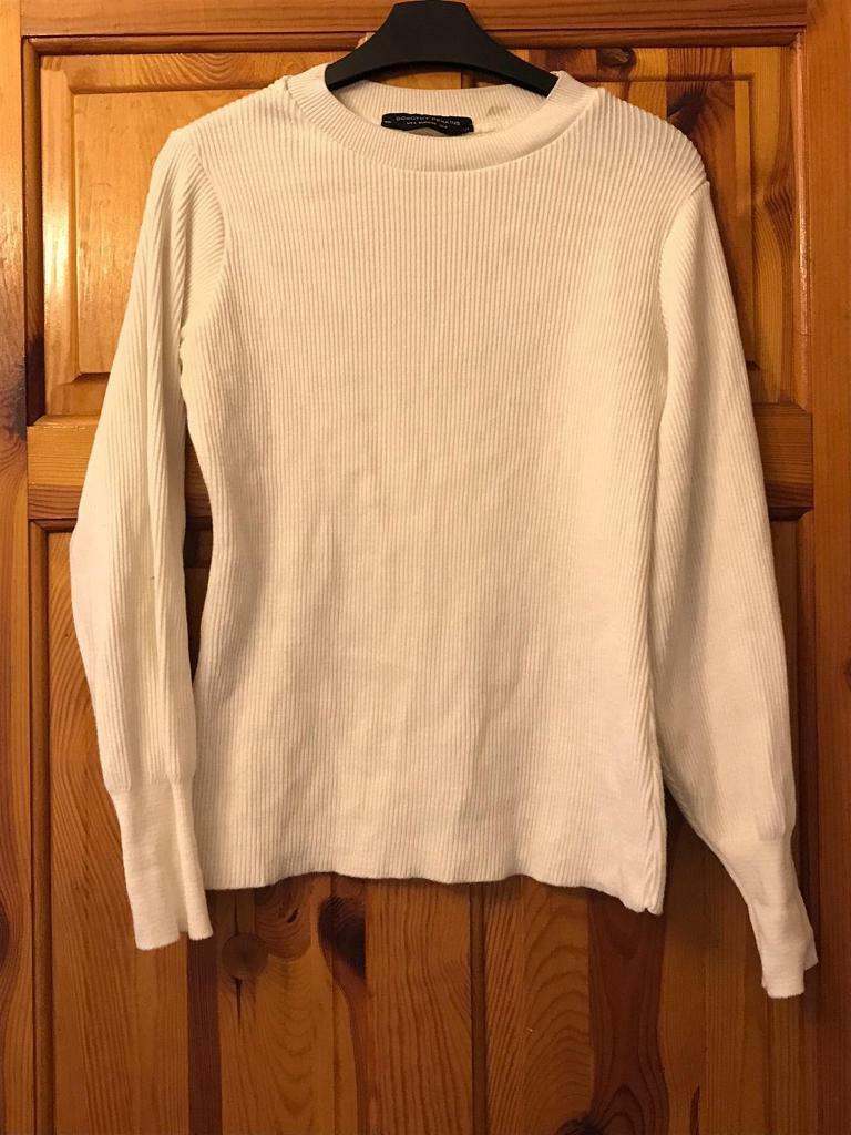 Lovely white jumper from Dorothy Perkins   