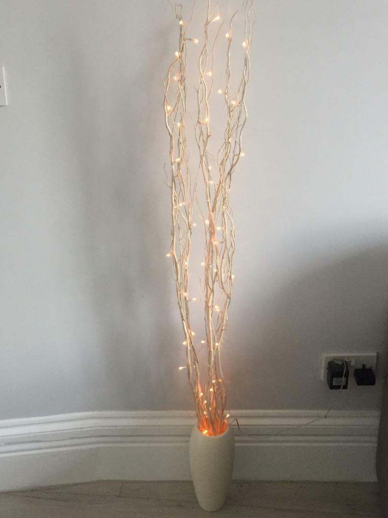 Vase and Twig Lights 