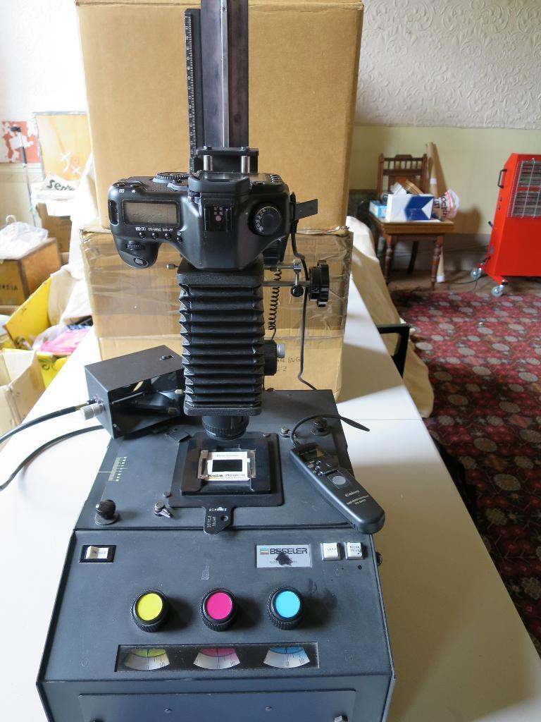 professional slide and film duplicator to digitise all slides and film