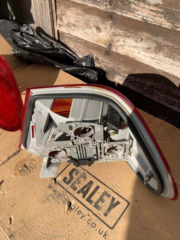 MERCEDES REAR LIGHT (A)