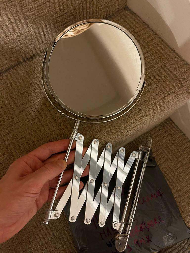 Mirror wall mounted extendable make up mirror 