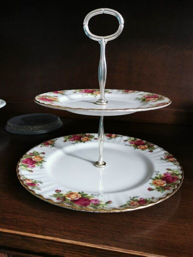 Royal Albert Old Country Roses 2 Tier cake stand