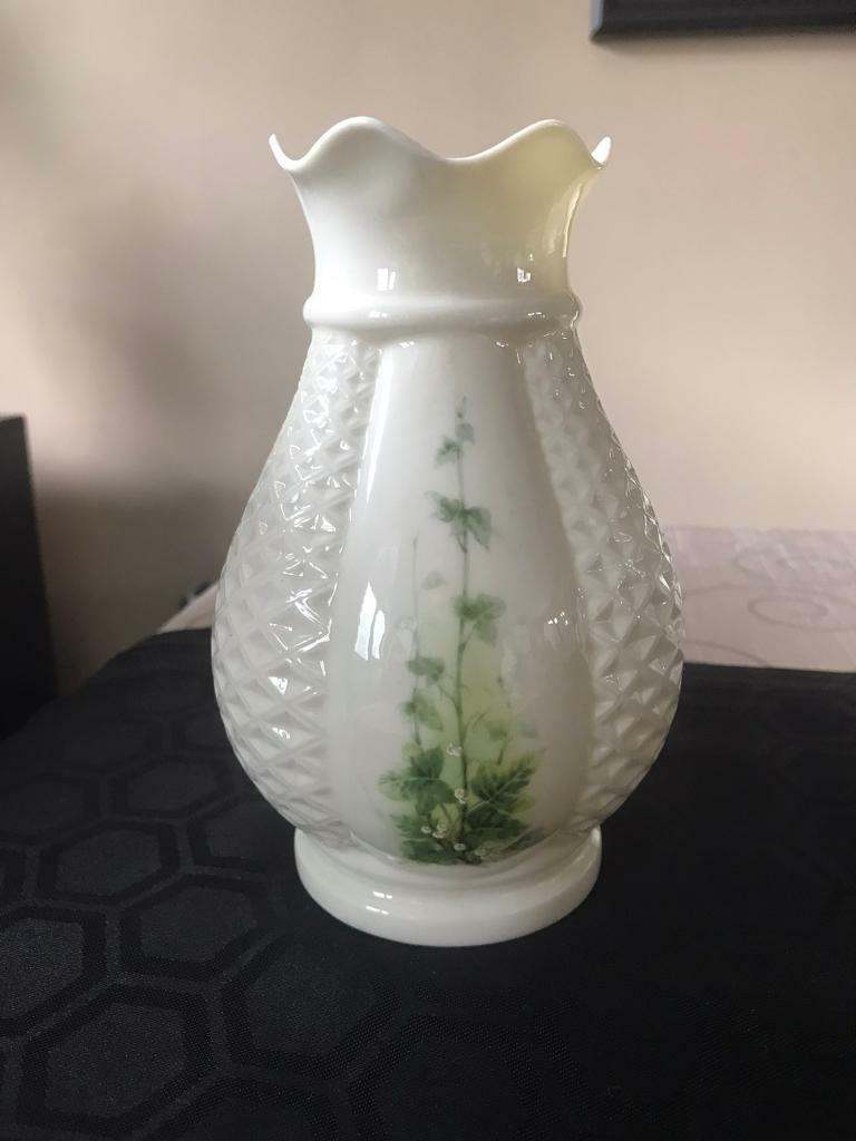 Donegal Parian china vase