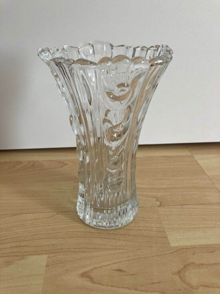 Pretty fluted, heavy decorative glass vase