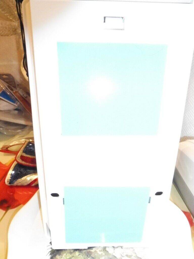 Deb Hand Sanitiser & Bag of Sanitiser Liquid