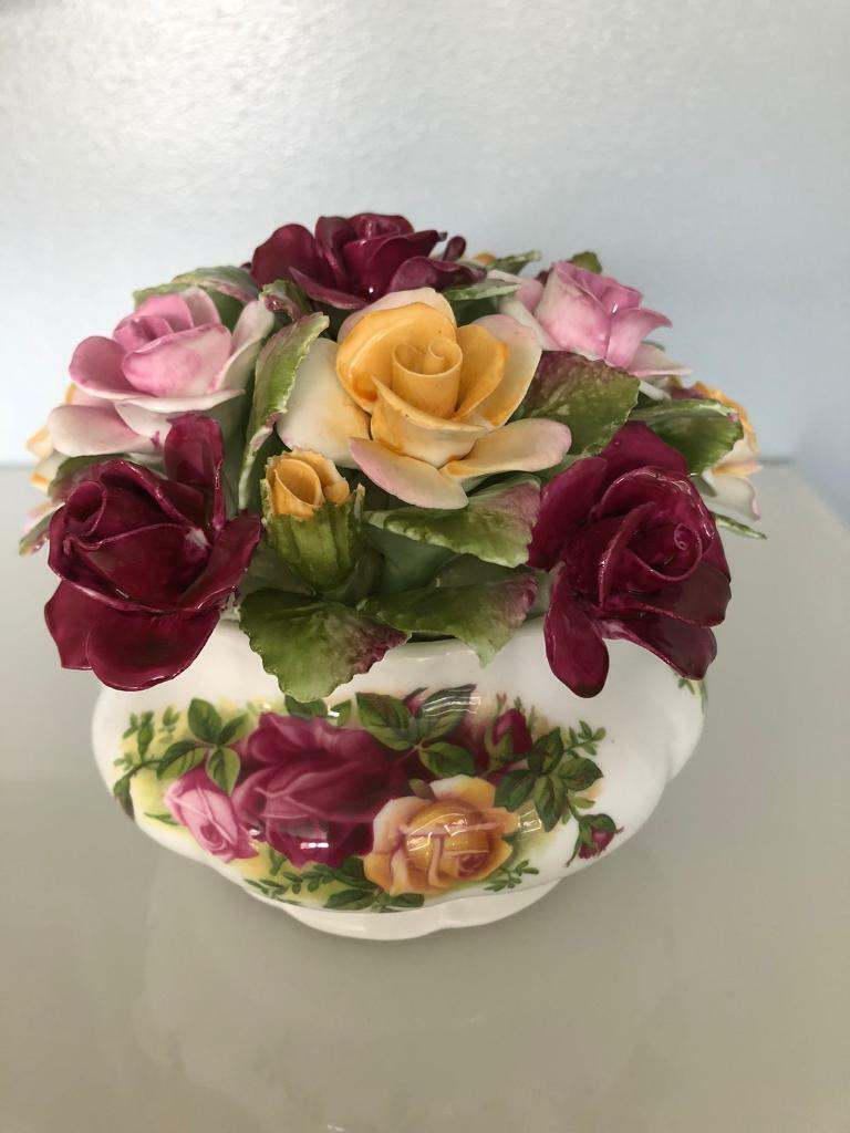 5” flower bowl /Coalport shoe 