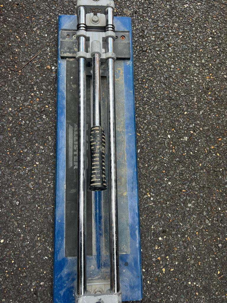 Mc callister tile cutting machine 