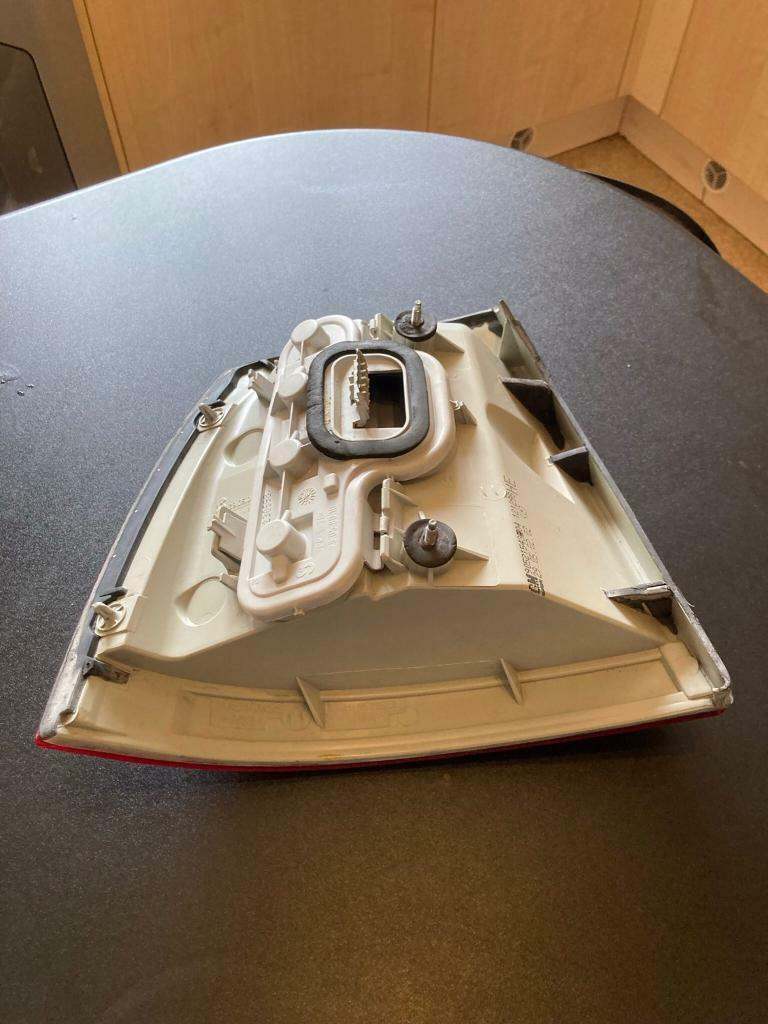 ASTRA G MK4 REAR LAMP (A)